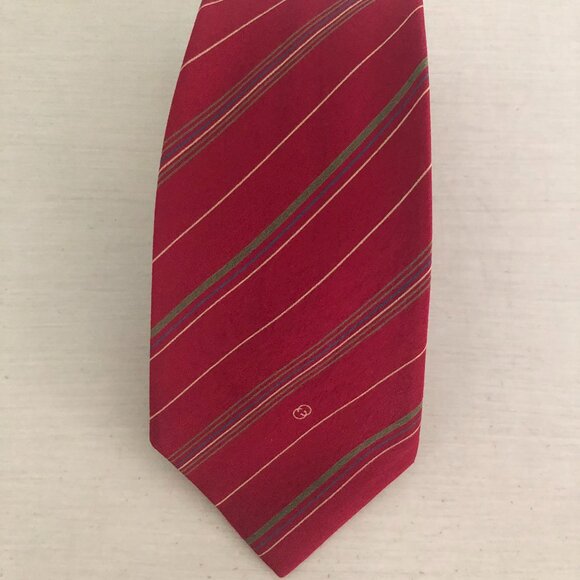 VTG Classic Gucci Designer Necktie 100% Silk Made in Italy Red - Picture 14 of 15